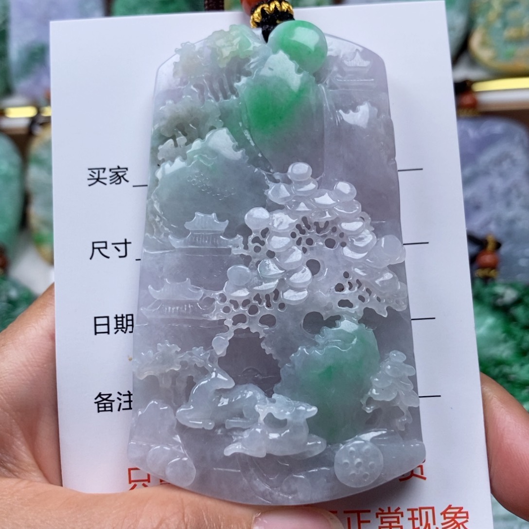 翡翠未镶嵌颈饰吊坠