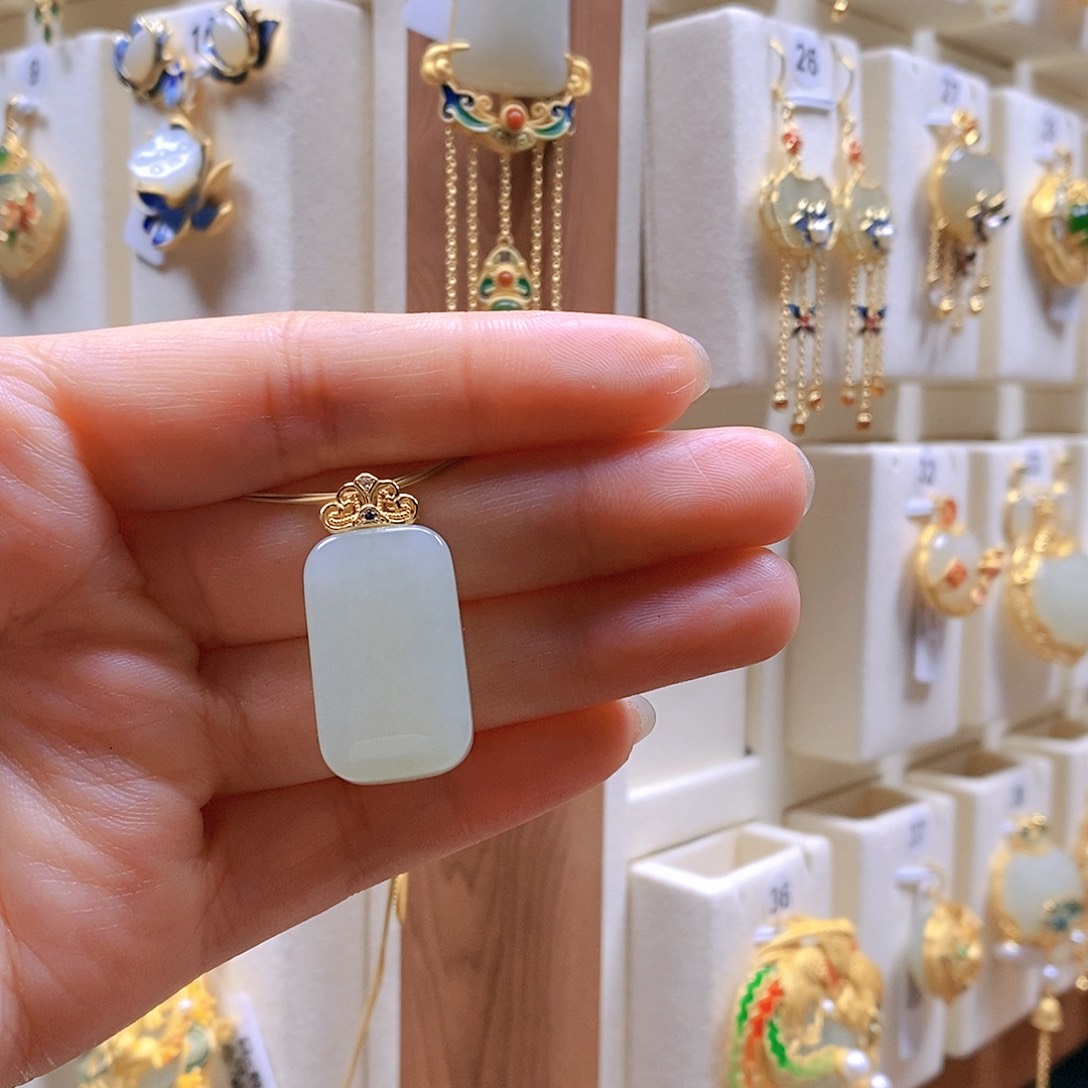 和田玉颈饰银S925镶嵌