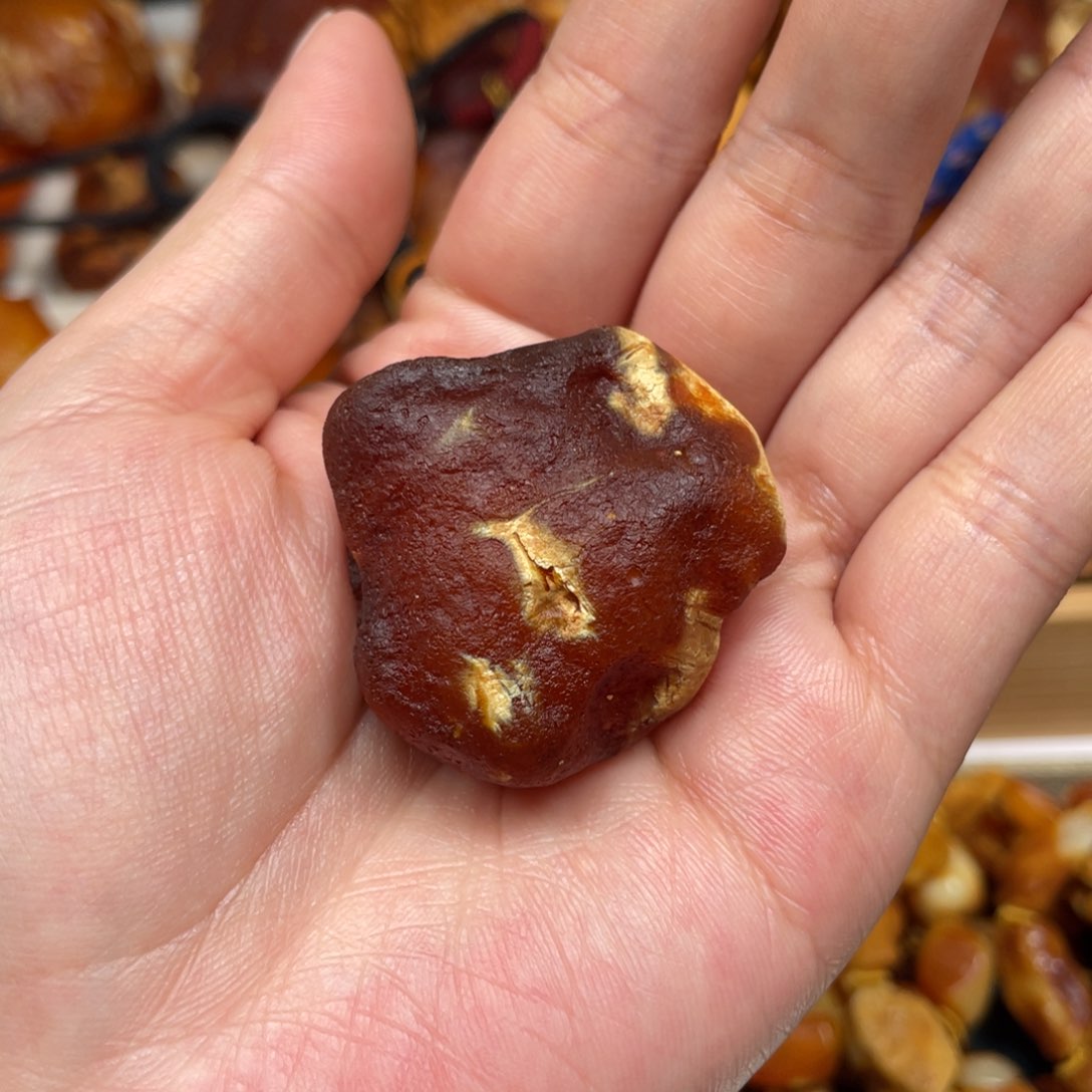 蜜蜡珠宝奇石未镶嵌