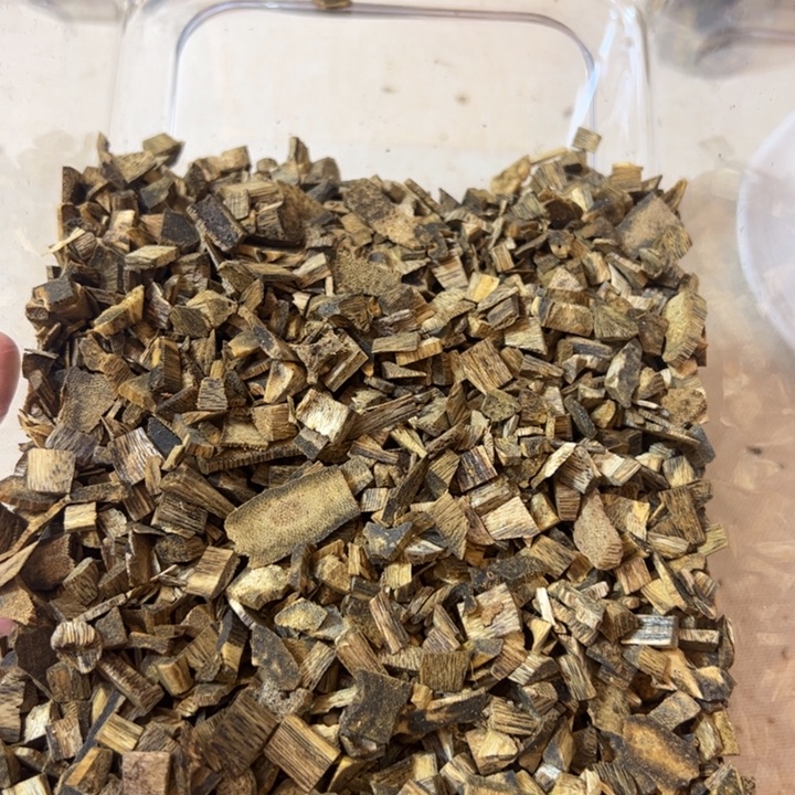 J***e沉香沉香碎屑绿棋楠薰香边角料55