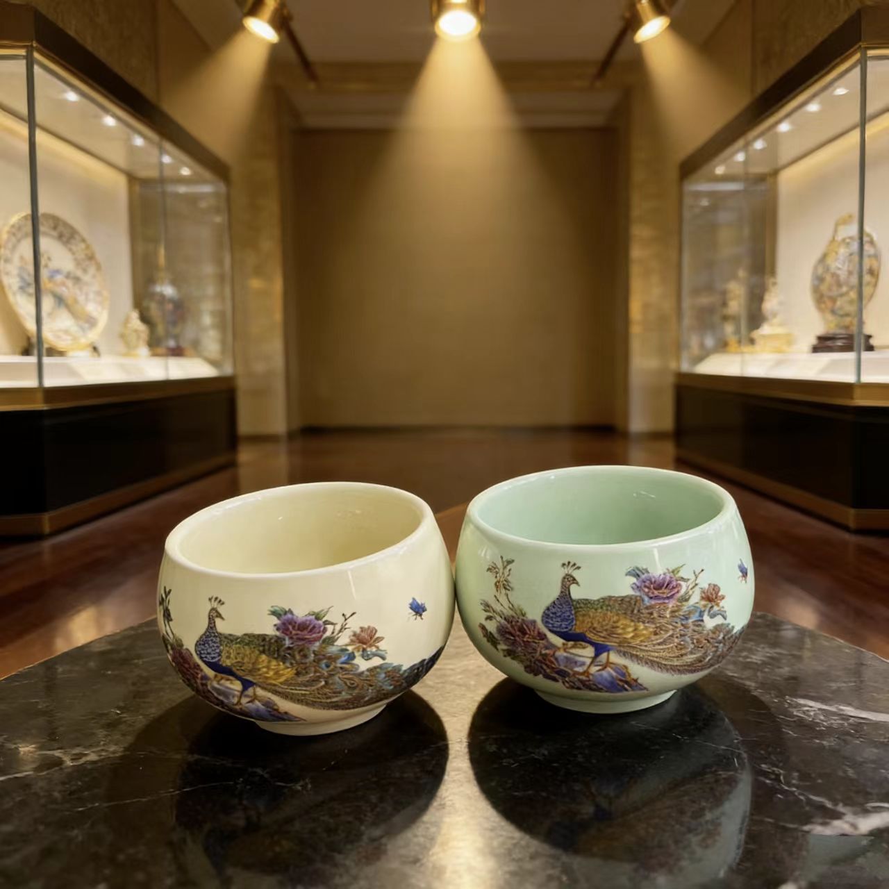 龙窑茶器  变色孔雀杯-青色+黄色  3182  （A）