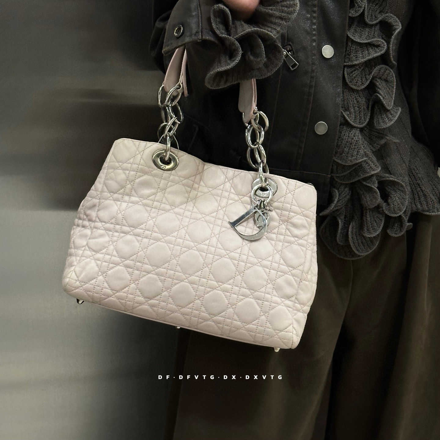 95新 DIOR/迪奥 dior 淡粉色五格戴妃托特单肩包