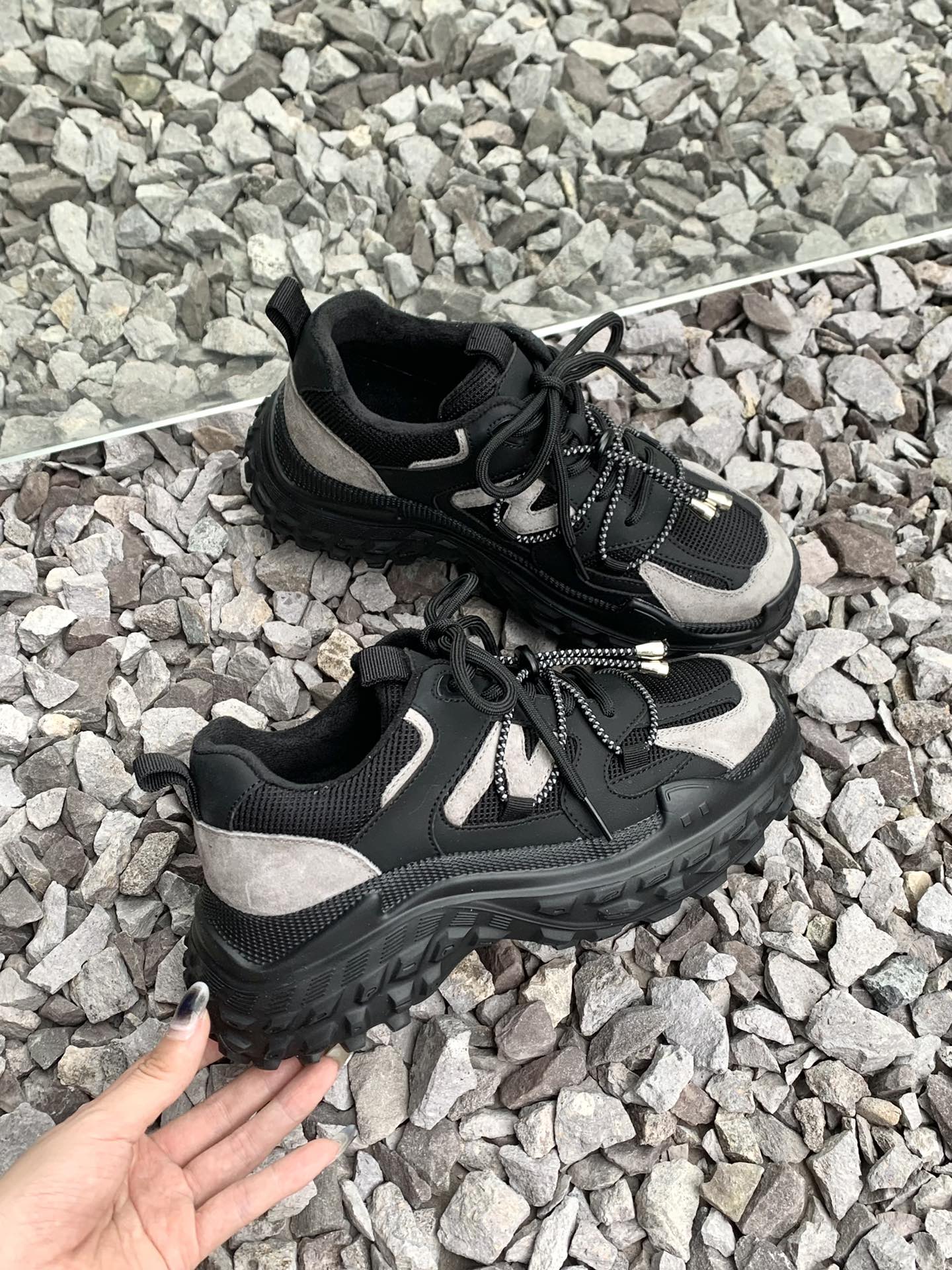 娜娜家N字老爹鞋断码清仓福利下单备注编号。