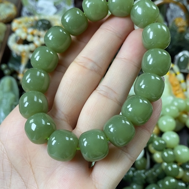 透闪石质玉手串未镶嵌用**生