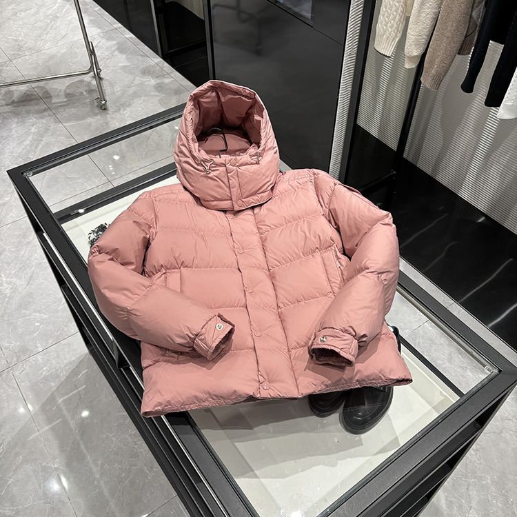 25年秋冬新款 时尚袖子口袋竖拉链长袖保暖四色连帽羽绒服-8802