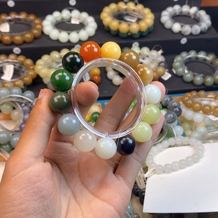 未镶嵌和田玉手链用****4