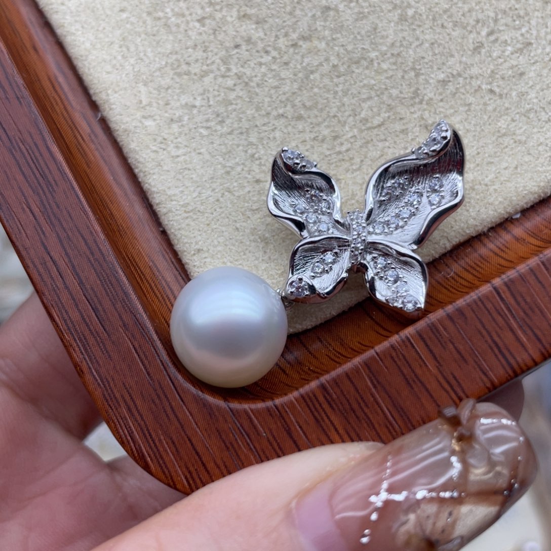 海水珍珠颈饰银S925镶嵌V25