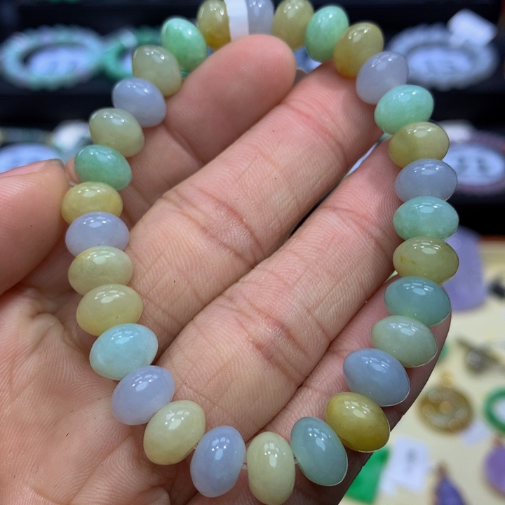 翡翠手链未镶嵌翡翠 8.8 