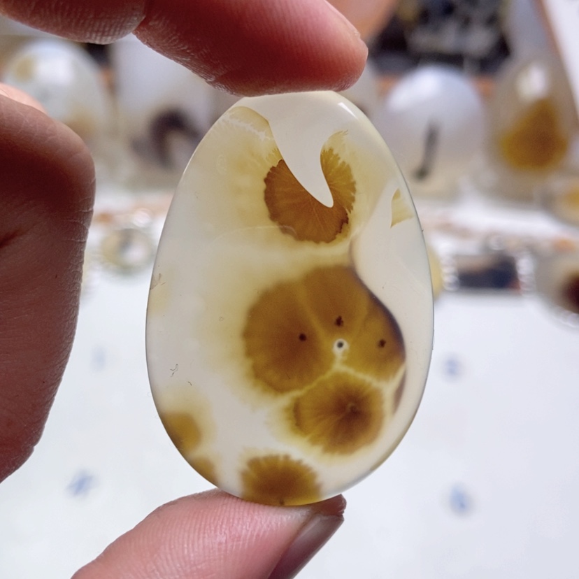 【闪购商品】玛瑙/玉髓颈饰未镶嵌