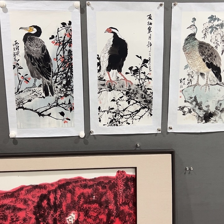 国画张*钻陈薪名老师花鸟画作品