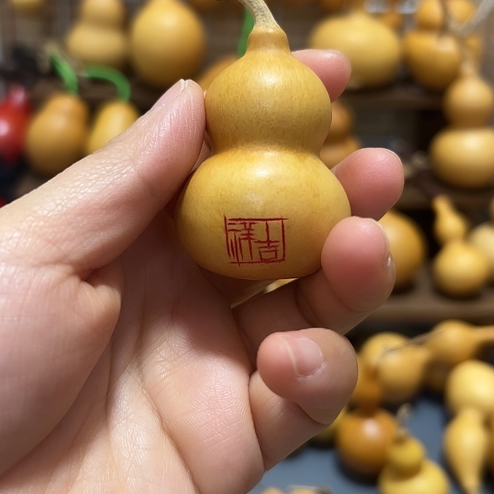 小奶瓶葫芦娃手把件