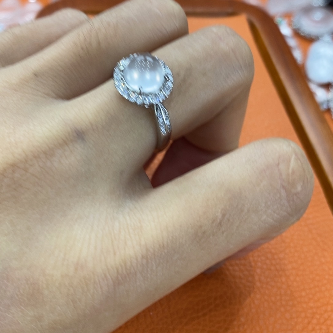 石英质玉吊坠(赠链)合金