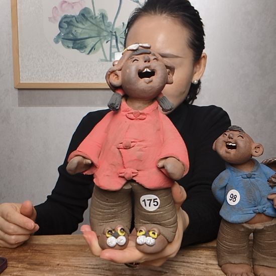 粗砂不规则羲媧娃系列作品虎头帽女娃
