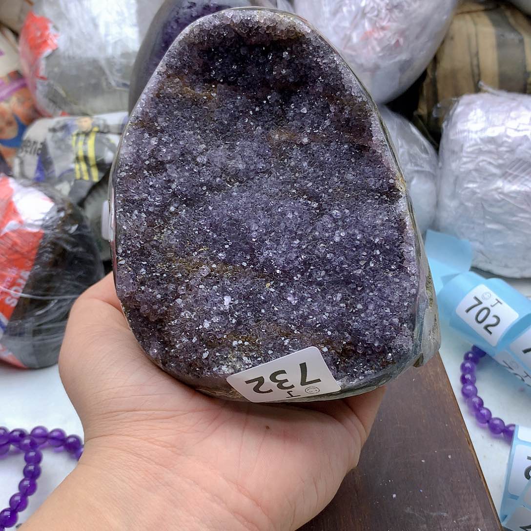 紫晶大型摆件（非配饰）未镶嵌
