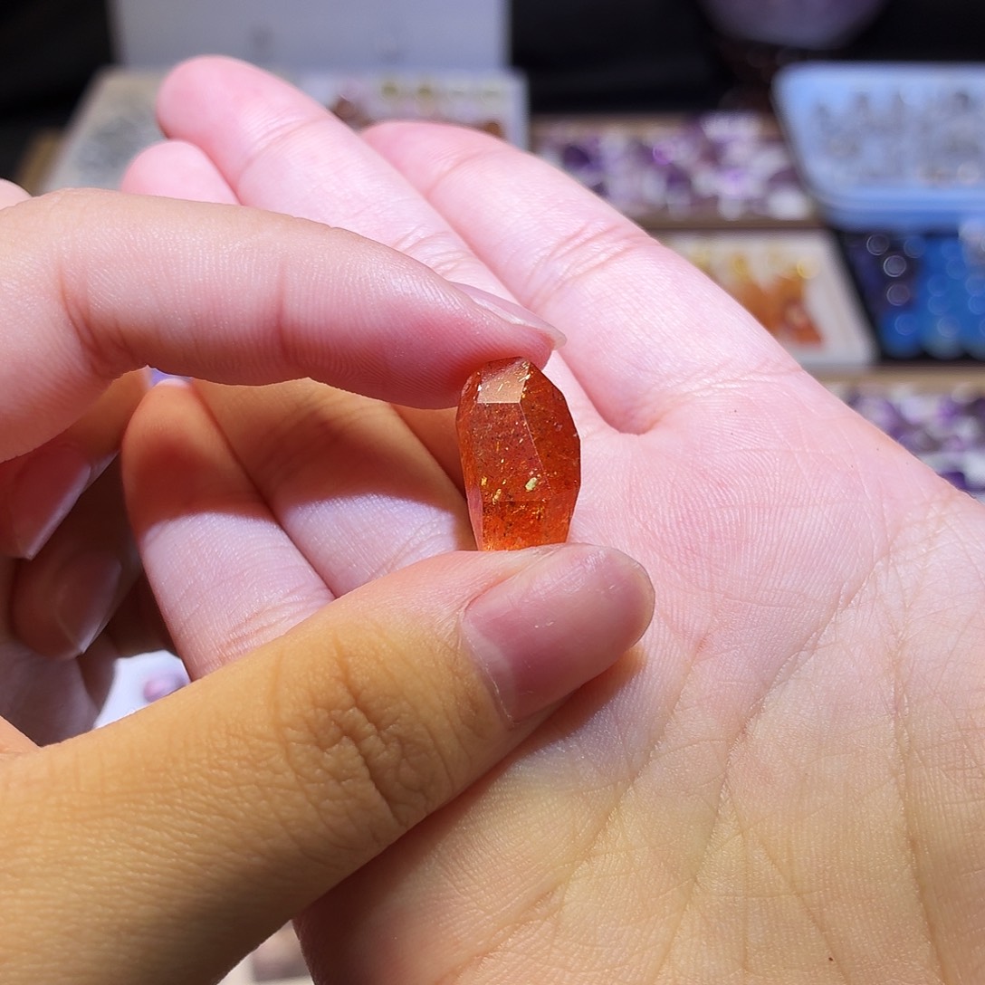 水晶吊坠(不含链)未镶嵌金太阳 随形 打孔定制不退换