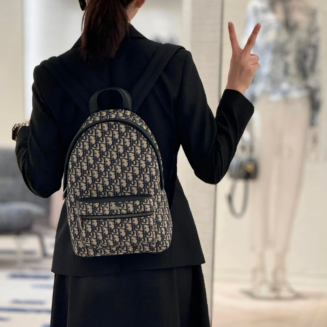 99新 DIOR/迪奥 99新-Rider系列经典老花刺绣双肩包