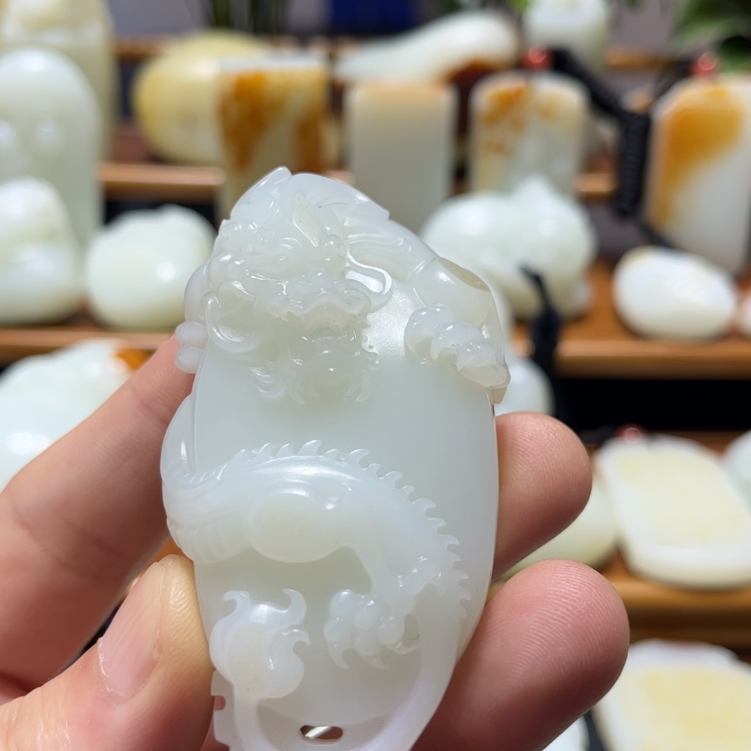 和田玉把件未镶嵌