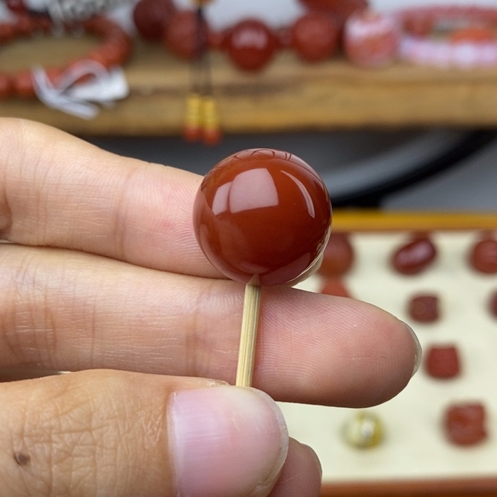 哒***哒玛瑙/玉髓未镶嵌颈饰