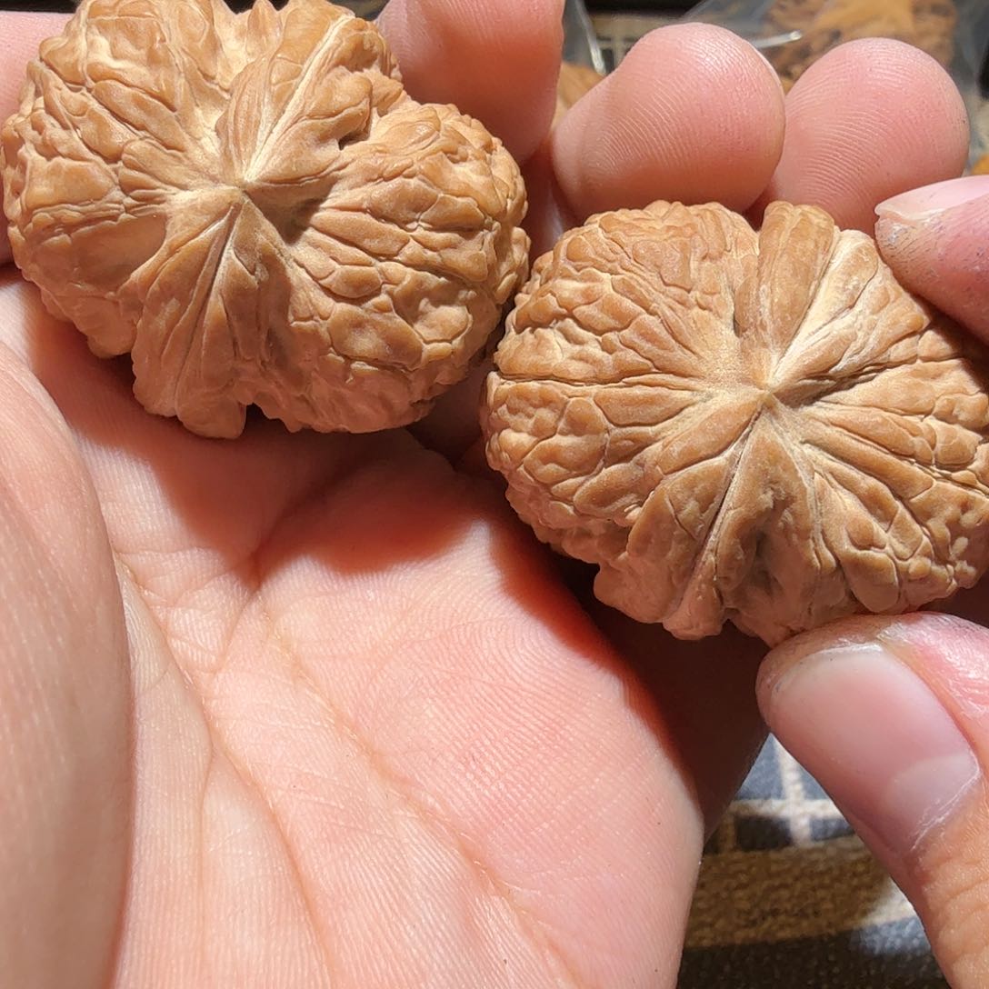 文玩核桃吊坠元宝·