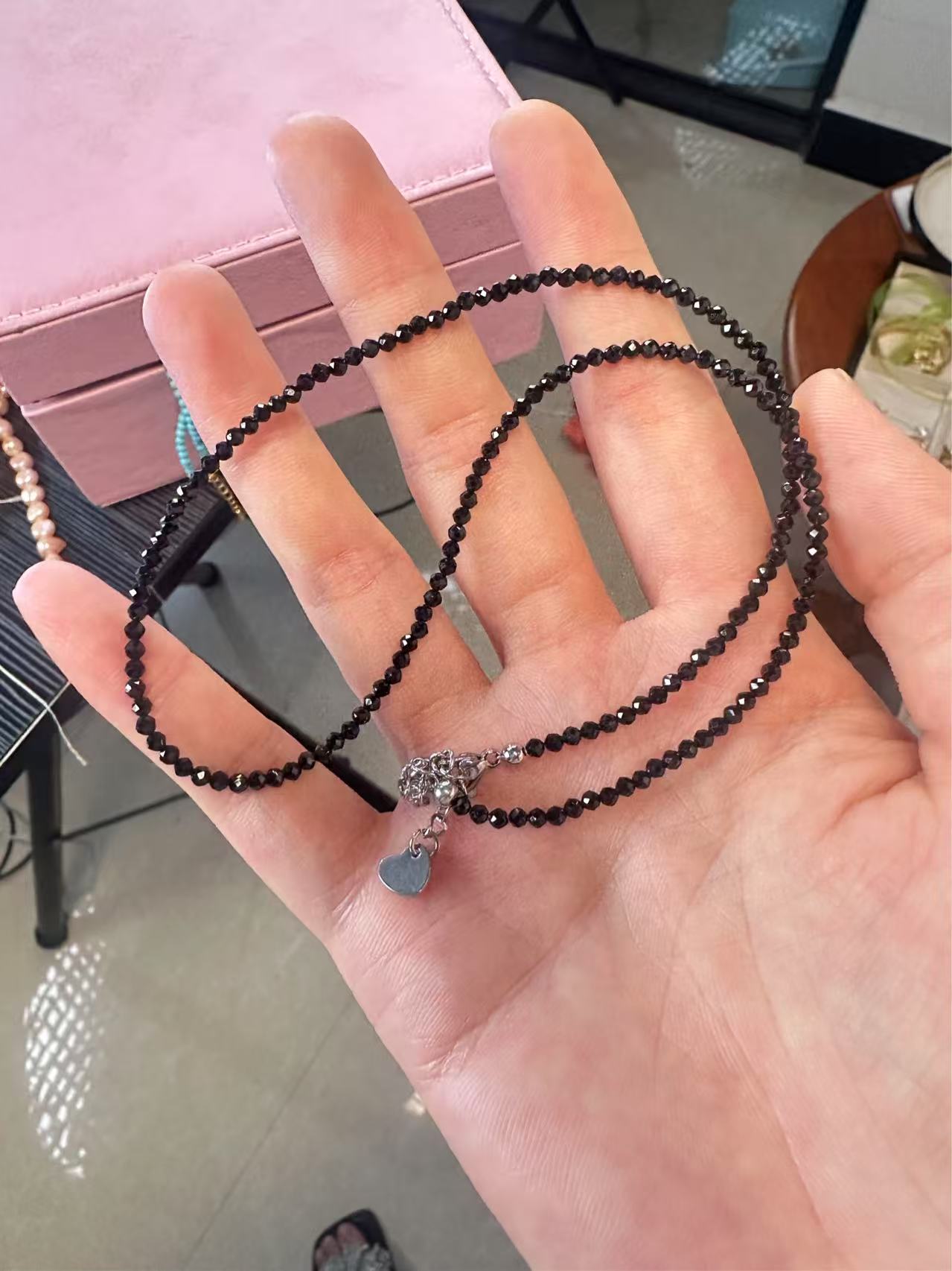 高级细闪黑色项链