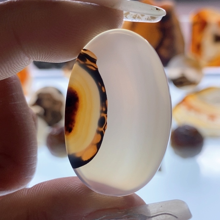 玛瑙/玉髓颈饰未镶嵌