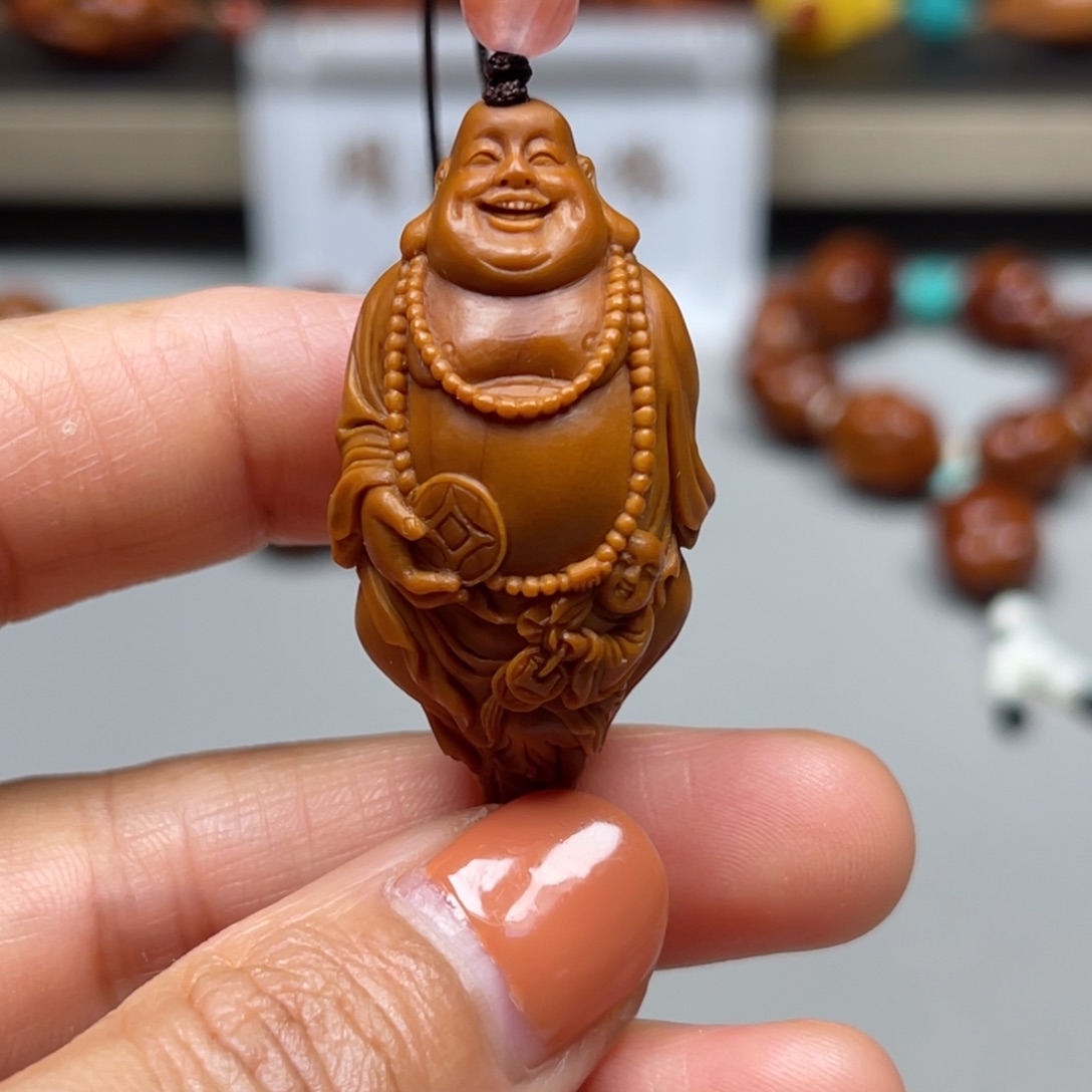 吊坠橄榄核馆藏弥勒