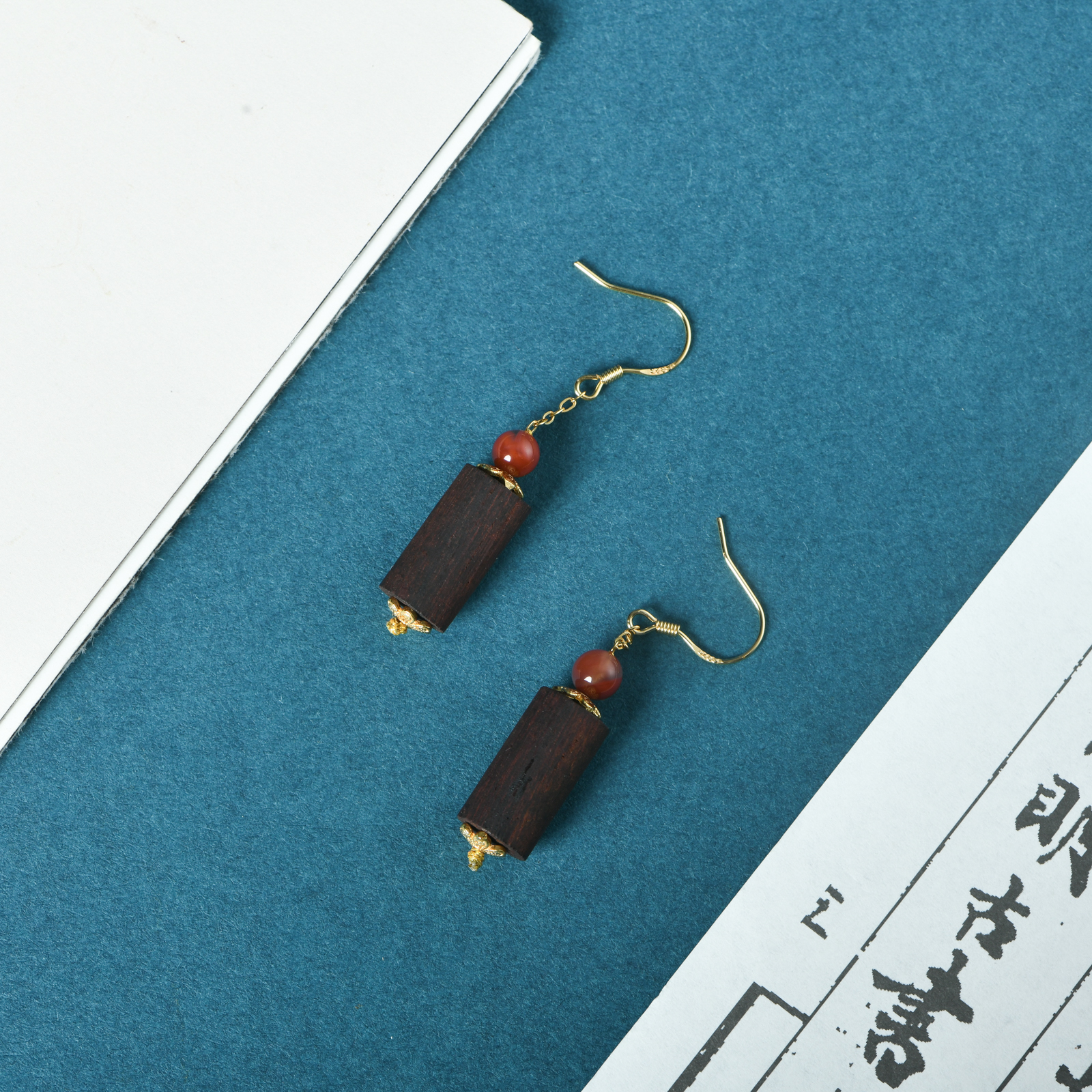 缅甸小叶降真香素柱香萦耳坠一对（多样性发其一）