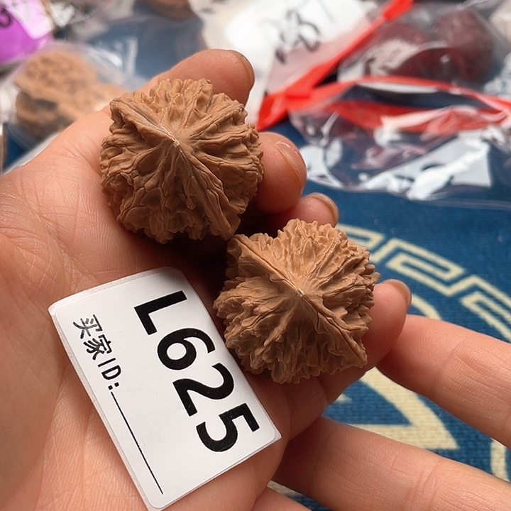 文玩核桃把件核桃