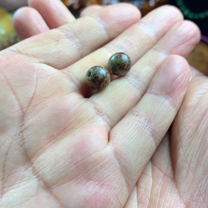 透闪石质玉吊坠未镶嵌?****?