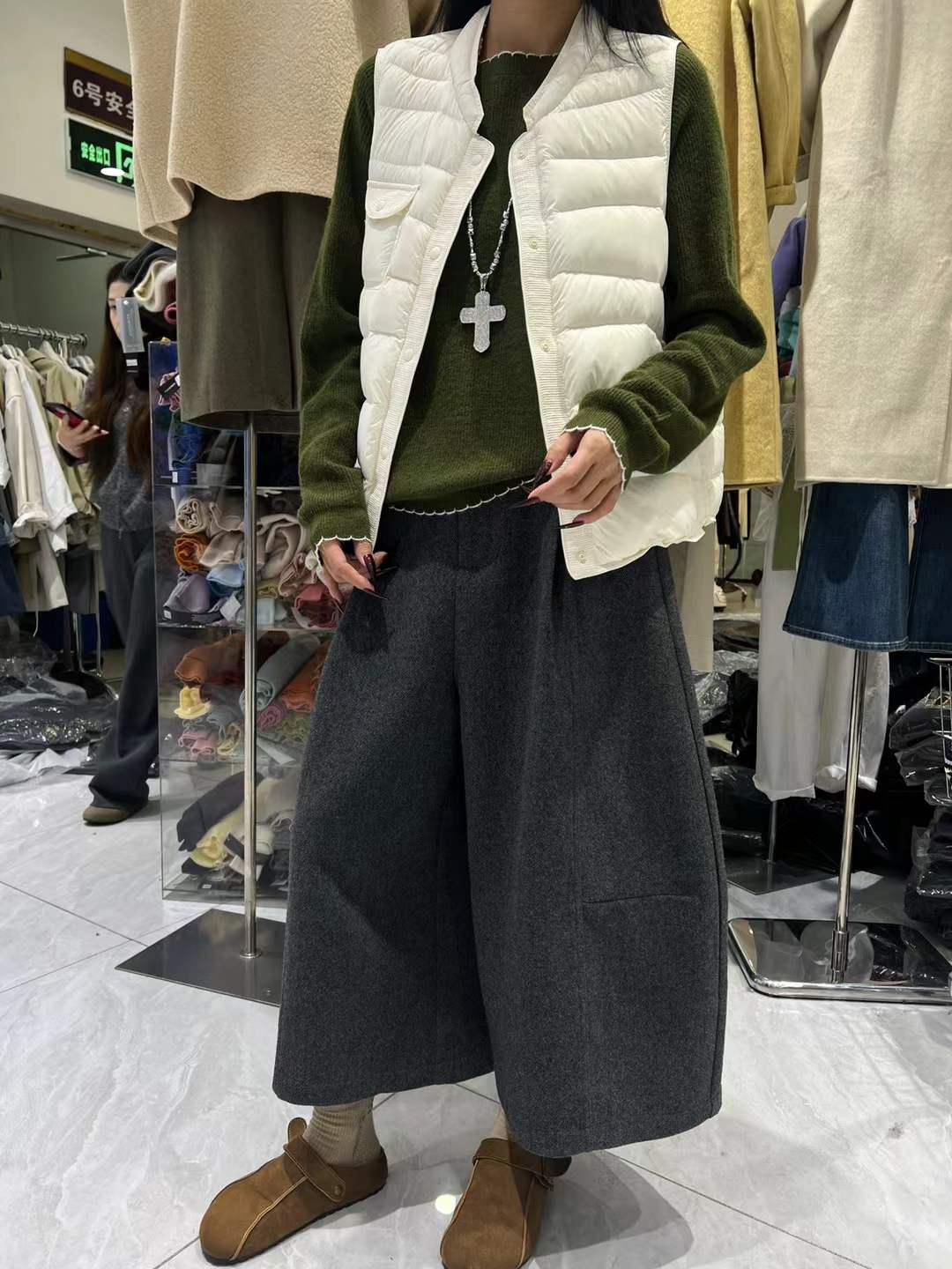 km马甲休闲网红款百搭纯色慵懒风拼接显瘦8503（衣长58左右）