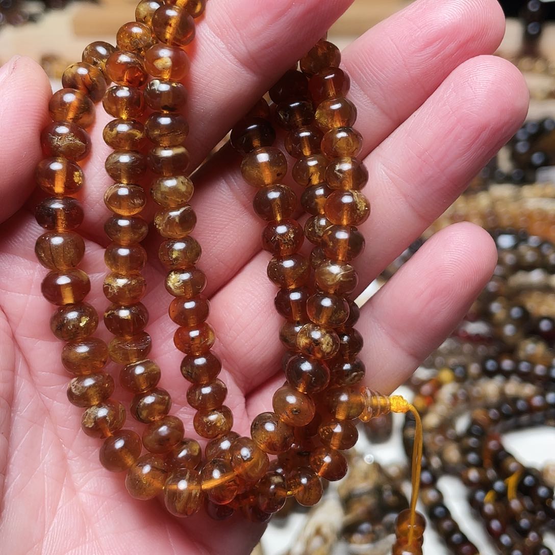 琥珀裸石未镶嵌七10994