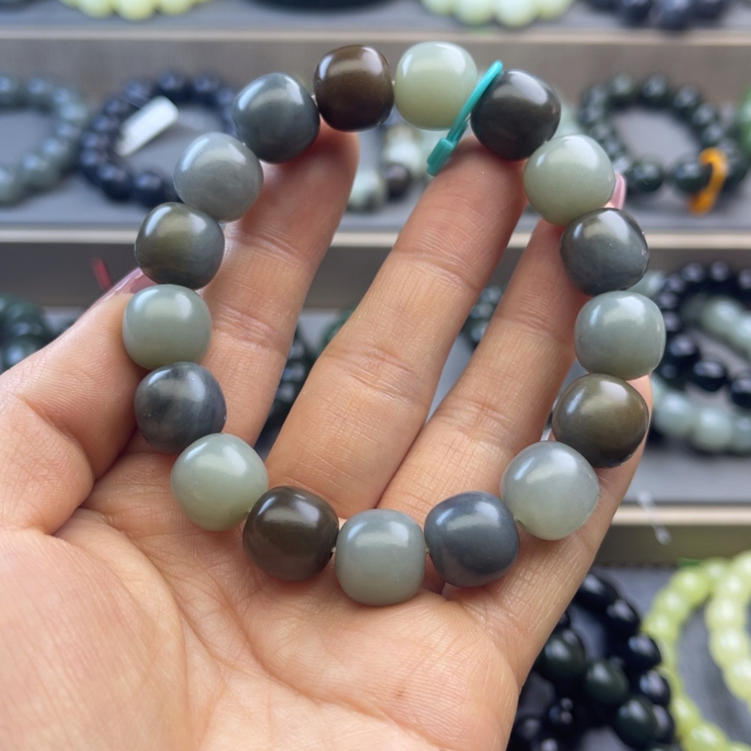 和田玉手链未镶嵌