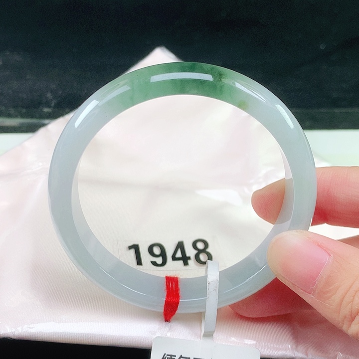 未镶嵌手镯翡翠翡翠手镯