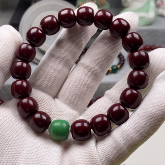 Y****4猴头关的一个小镇上