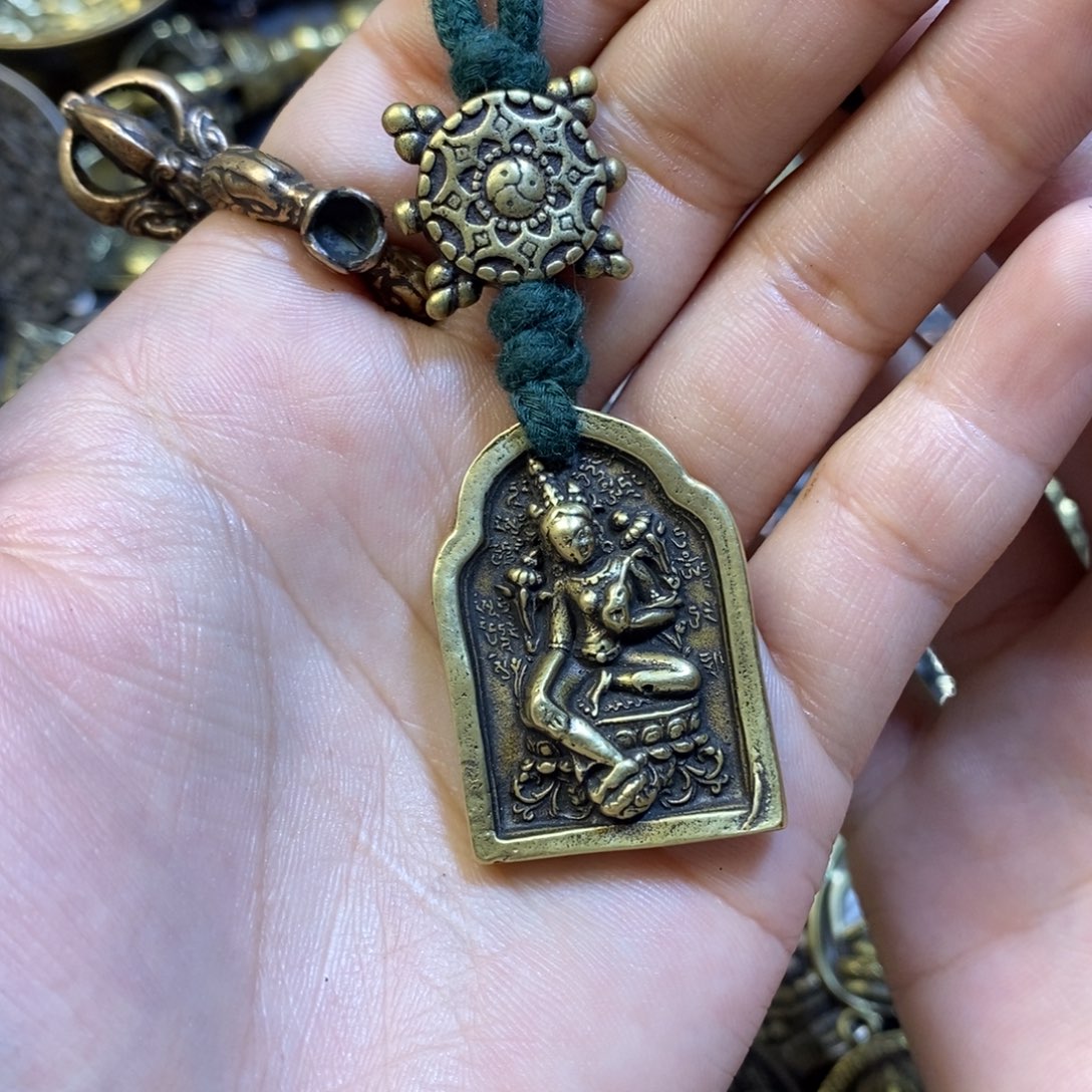 藏式绿度母牌子搭配