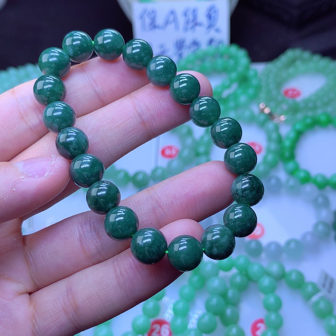 翡翠毛衣链未镶嵌