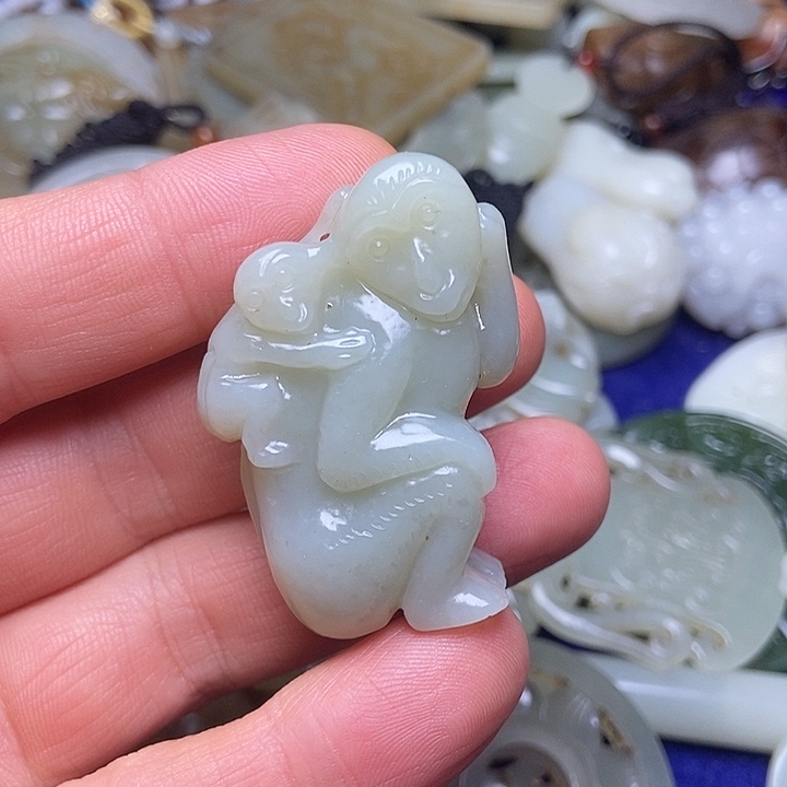 颈饰未镶嵌和田玉好**临