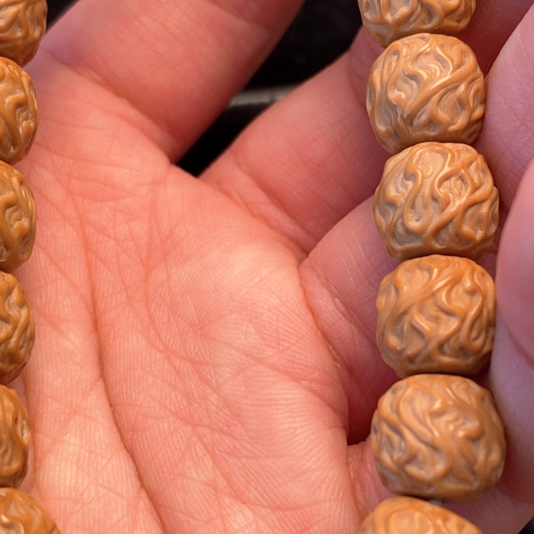 猴头核桃手串平**福龙须