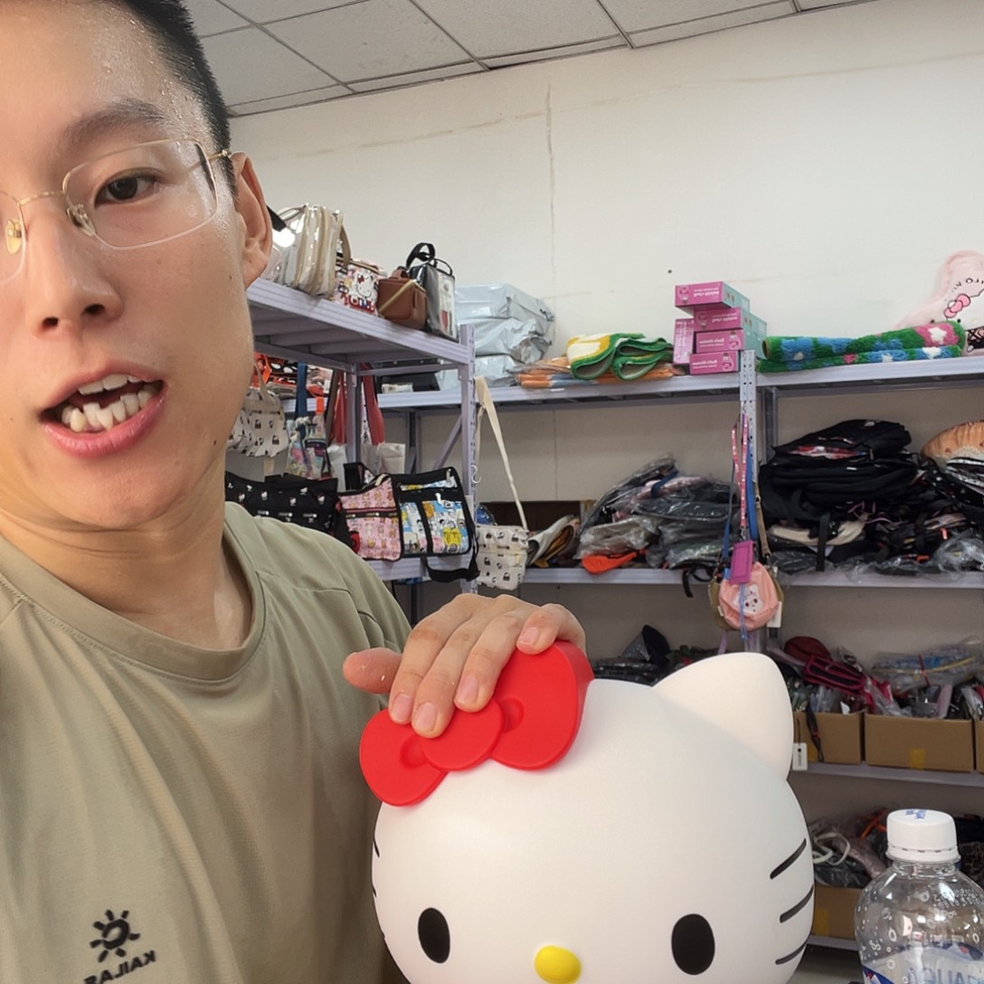 PU化妆包等产品和产品