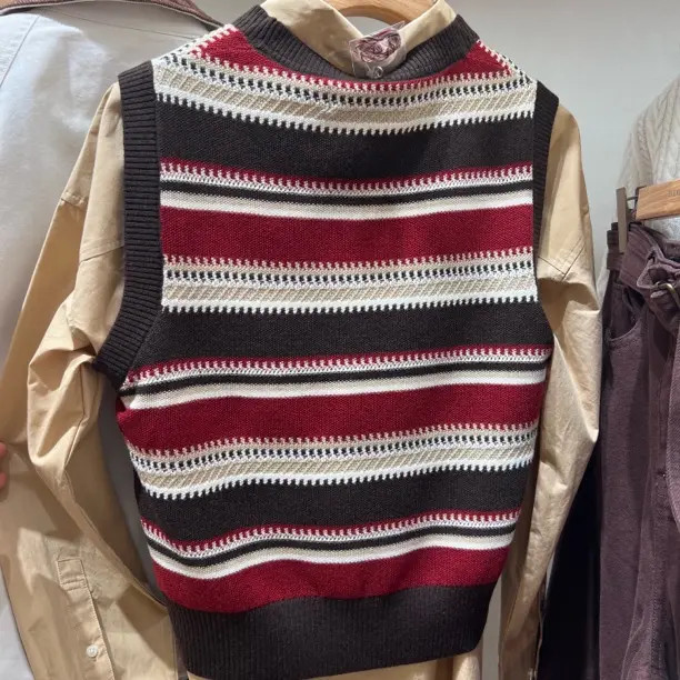 TeenieWeenie小熊针织背心女26年春季新款TTKN2611C4B