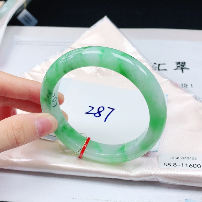 【闪购商品】翡翠手镯未镶嵌缅甸天然a货手镯58+