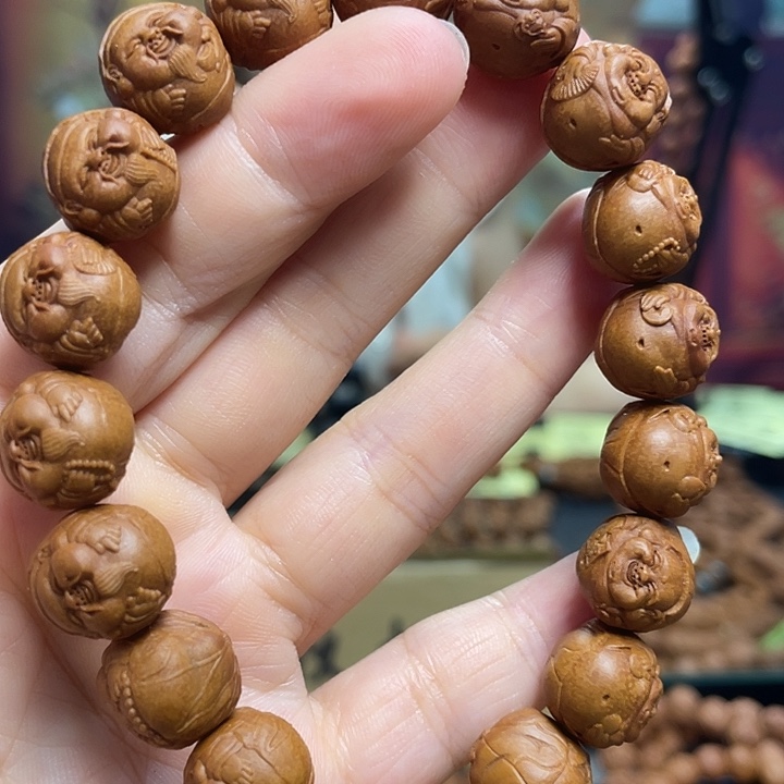 手串/手链橄榄核龙纹