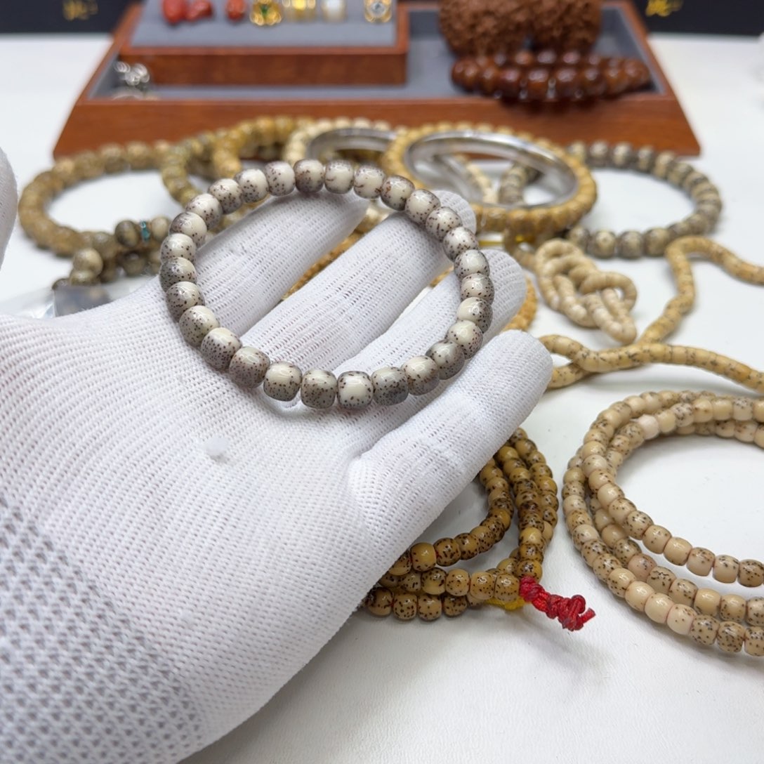 星月菩提手串33灭世糯冰绿背河豚8左右桶单圈