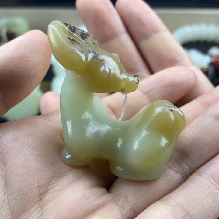 和田玉未镶嵌摆件