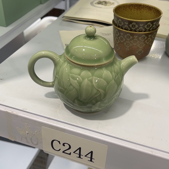 福利待遇多多哦哦哦