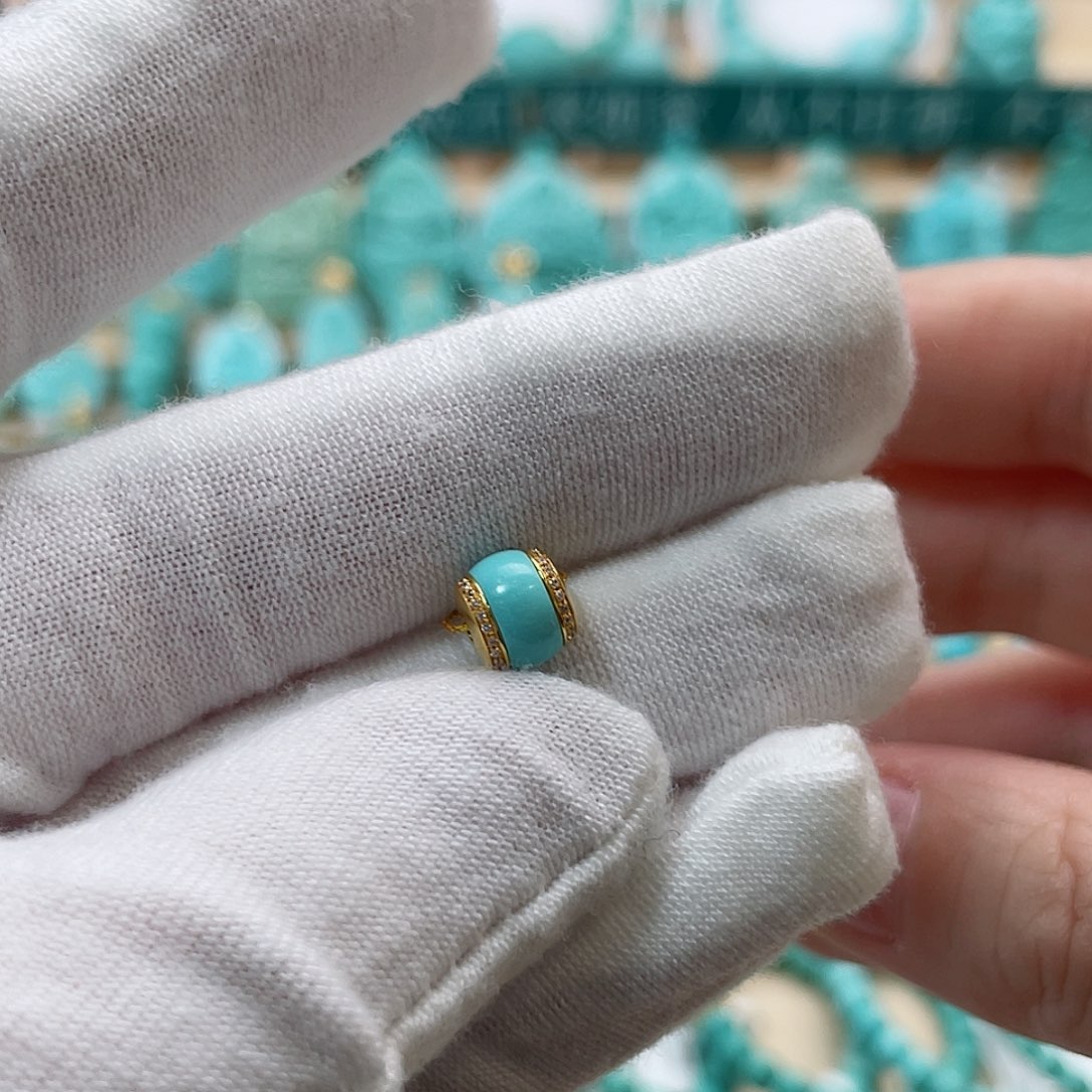 绿松石珠宝奇石18K金镶嵌