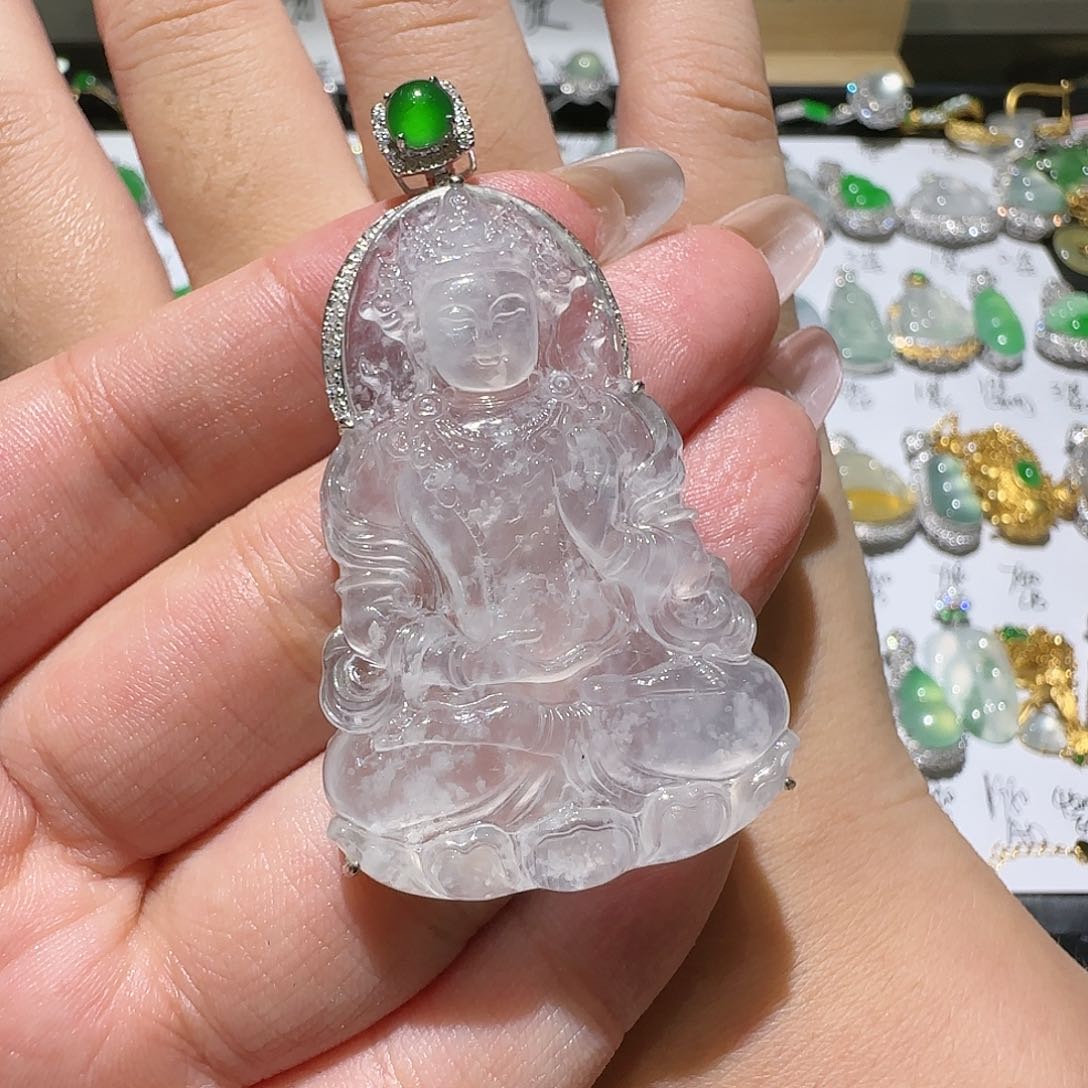 【闪购商品】颈饰18K金镶嵌翡翠
