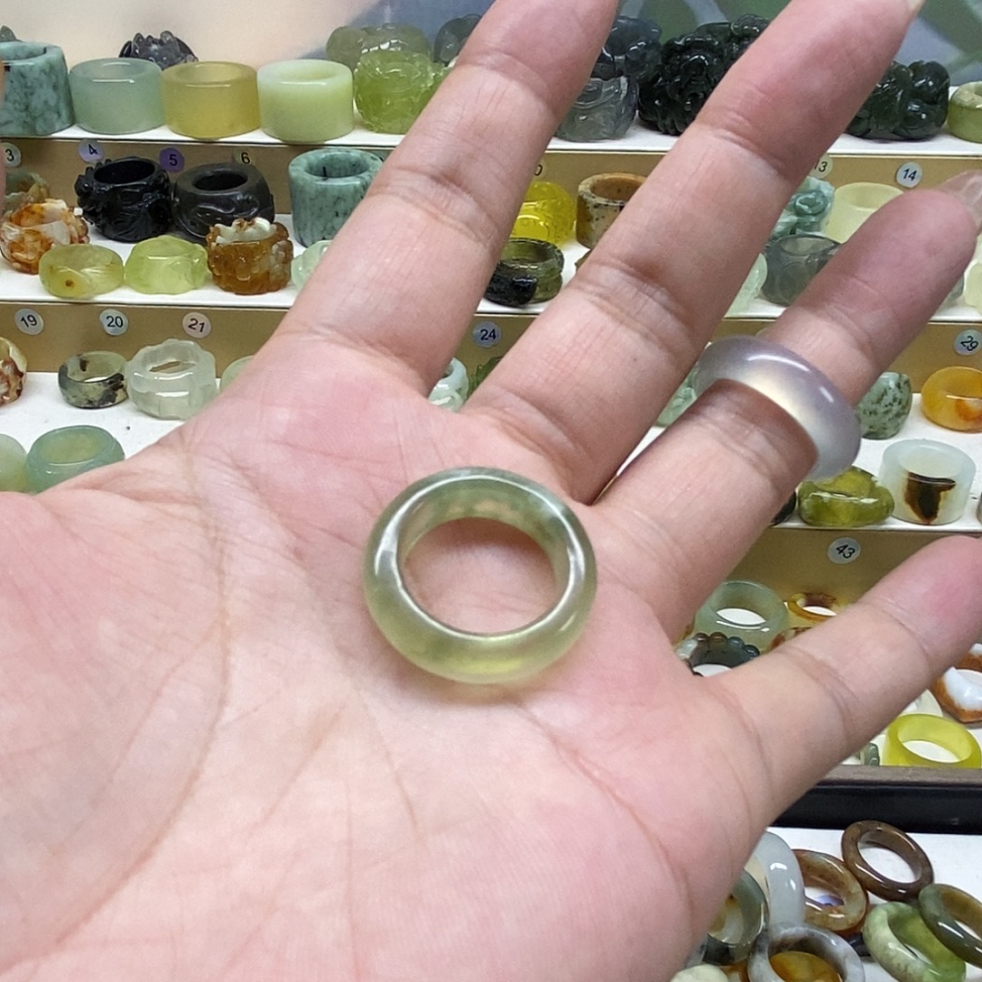 O***i岫玉未镶嵌天然玉石戒指