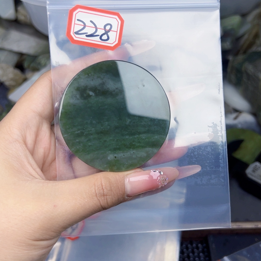 和田玉珠宝半成品未镶嵌