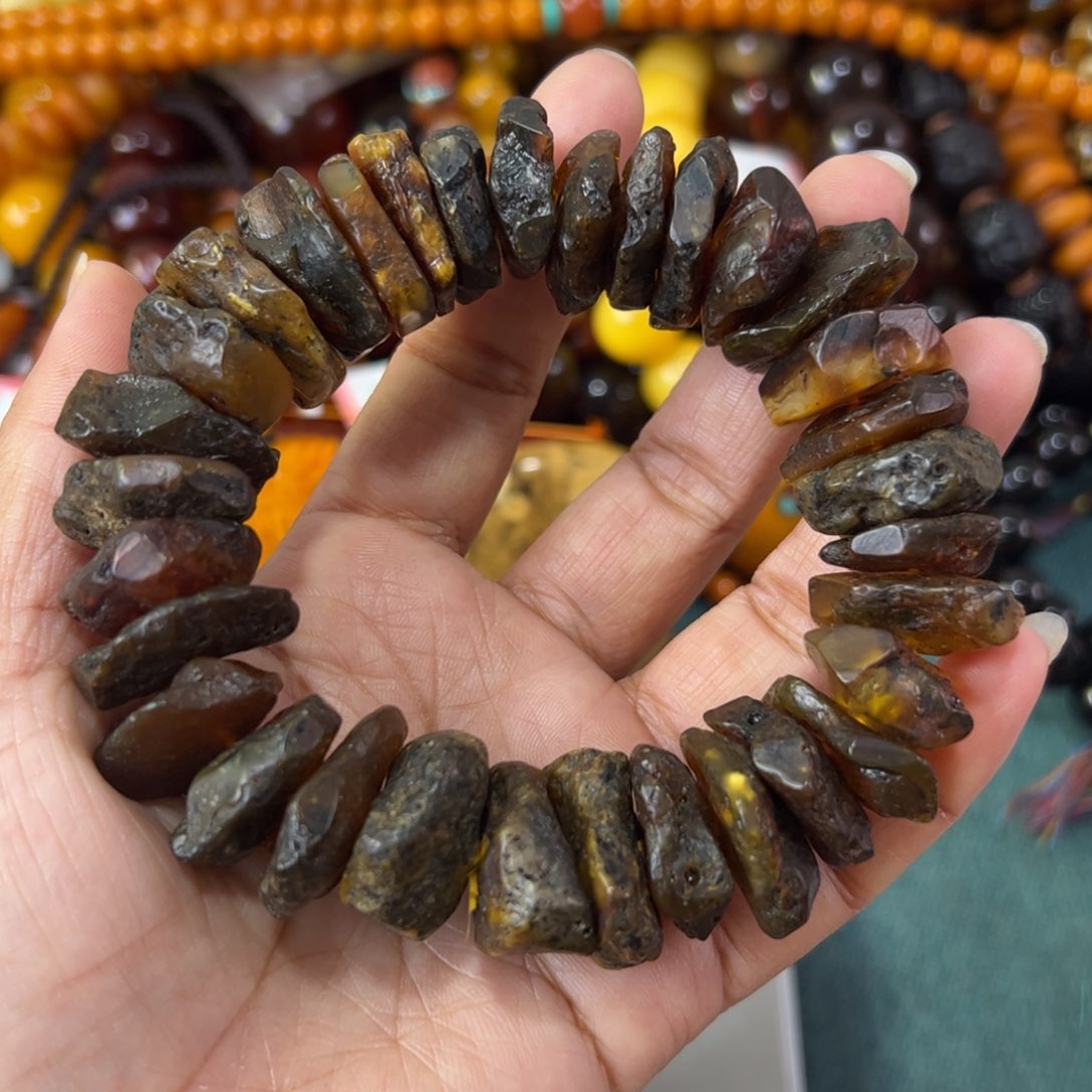 琥珀珠宝奇石未镶嵌190